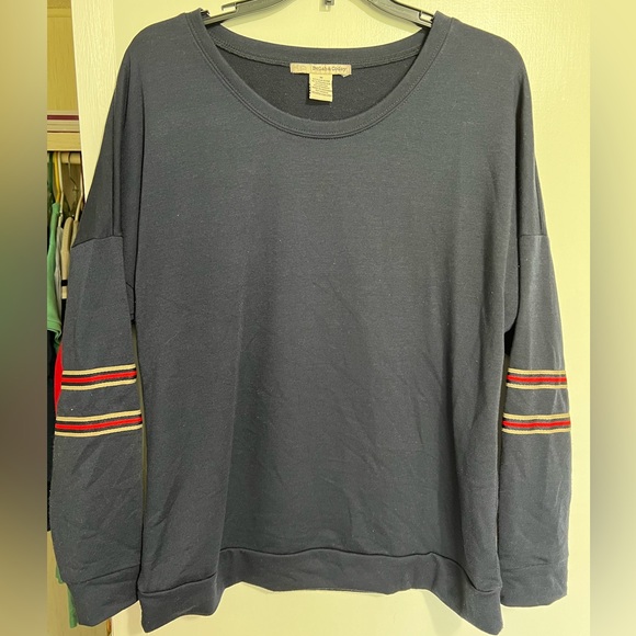 Belah & Codey Sweatshirt - Picture 5 of 5